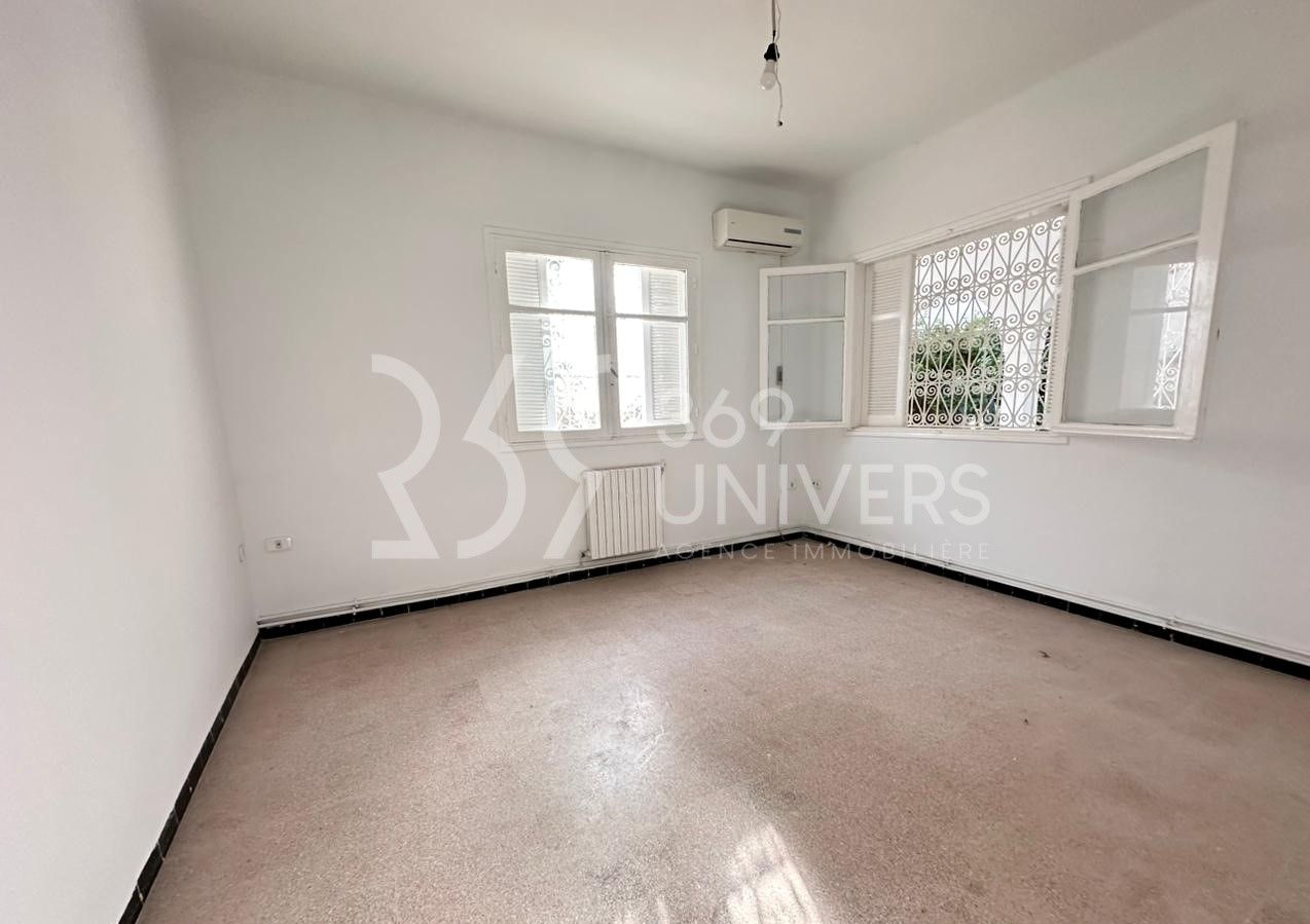 La Marsa Marsa Safsaf Location Appart. 3 pices Rez de chausse avec jardin  la marsa ref ra106