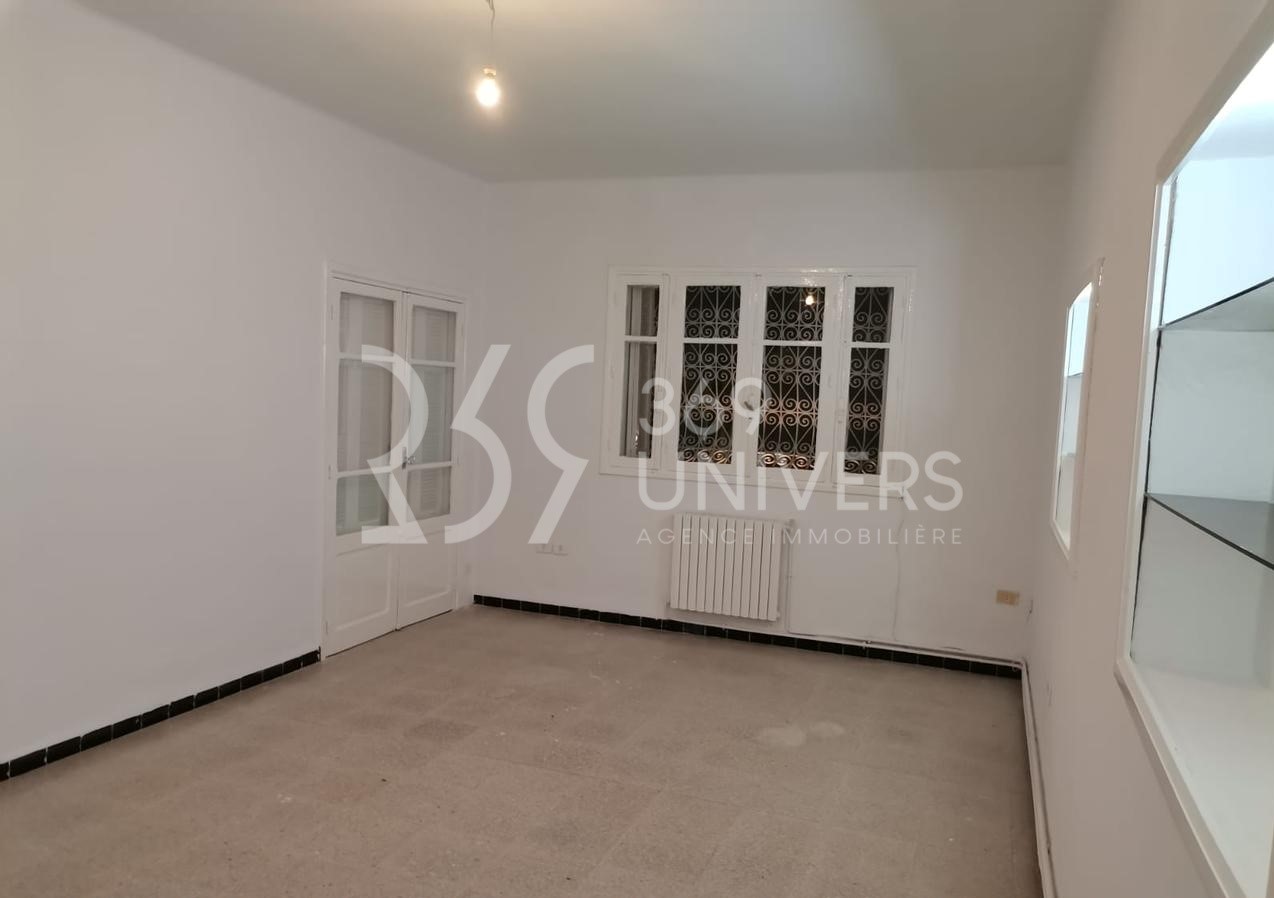 La Marsa Marsa Safsaf Location Appart. 3 pices Rez de chausse avec jardin  la marsa ref ra106