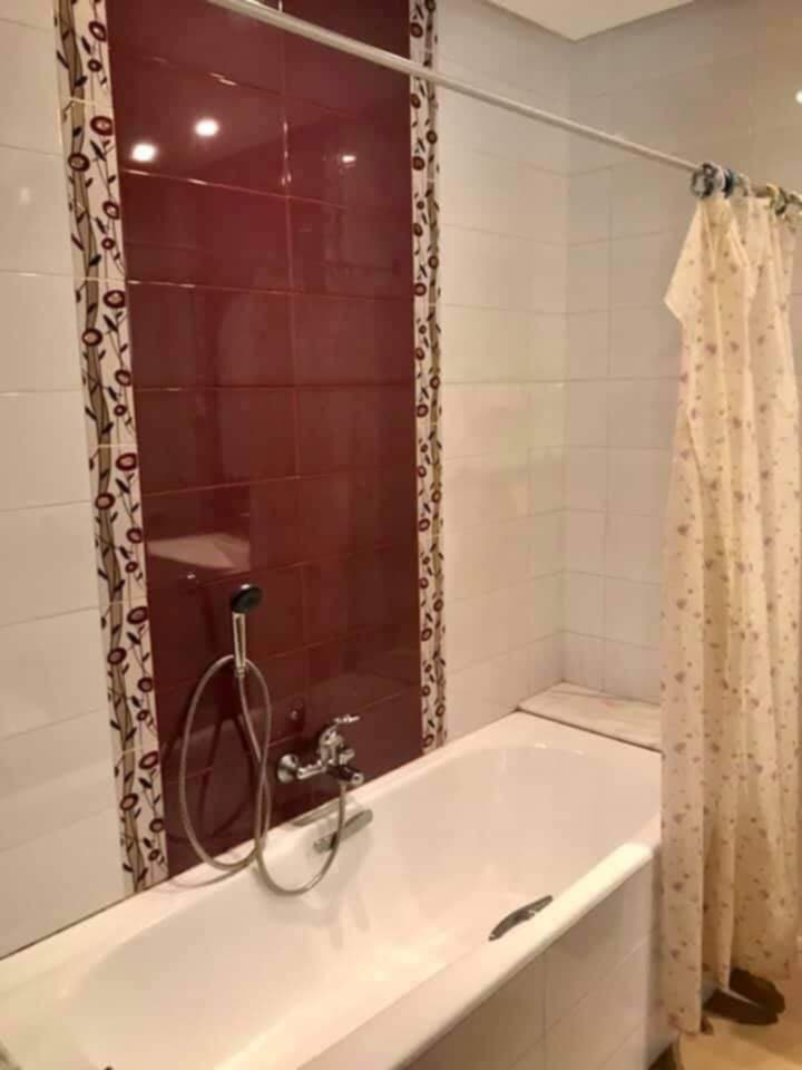 Sousse Ville&nbsp;Sousse Corniche&nbsp;Location&nbsp;Appart. 2 pi�ces&nbsp;Appartement s1 haut standing pr�s movenpick