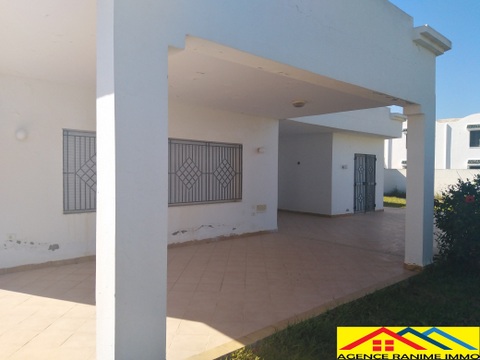 El Haouaria&nbsp;Cite Touristique&nbsp;Vente&nbsp;Maisons&nbsp;Villa ds 727m2 pieds ds leau a el haouaria cap bon