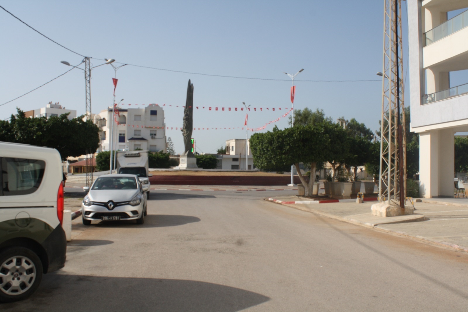 Hammam Chatt&nbsp;Hammam Chatt&nbsp;Terrain&nbsp;Terrain nu&nbsp;Gps deux terrains jumel�s