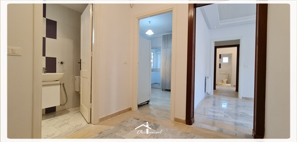Hammam Chatt Borj Cedria Vente Appart. 5 pices+ Appart h standing de 111 m2 au 1er t pour 250 md