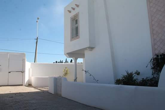 Location&nbsp;Duplex