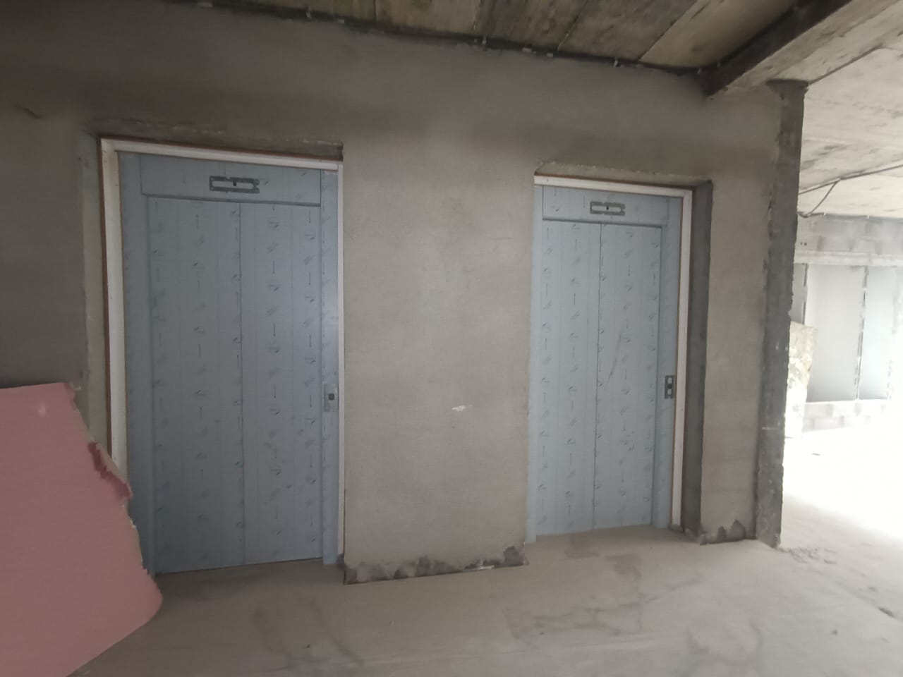 La Marsa&nbsp;Berge Du Lac&nbsp;Bureaux & Commerces&nbsp;Surfaces&nbsp;Un open space de 502m2 au lac 2