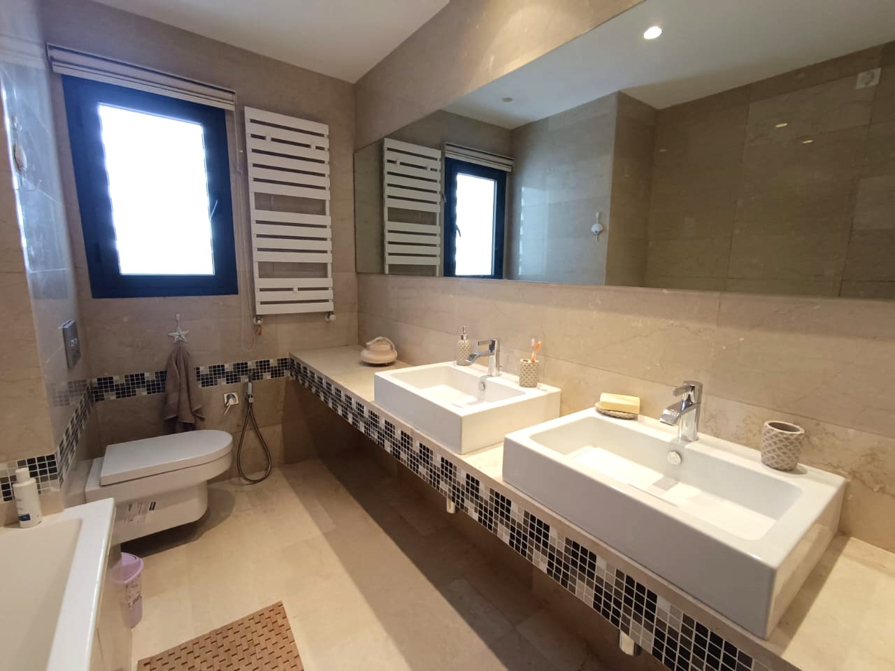 La Marsa Berge Du Lac Vente Appart. 4 pices Un luxueux s3 au lac 2