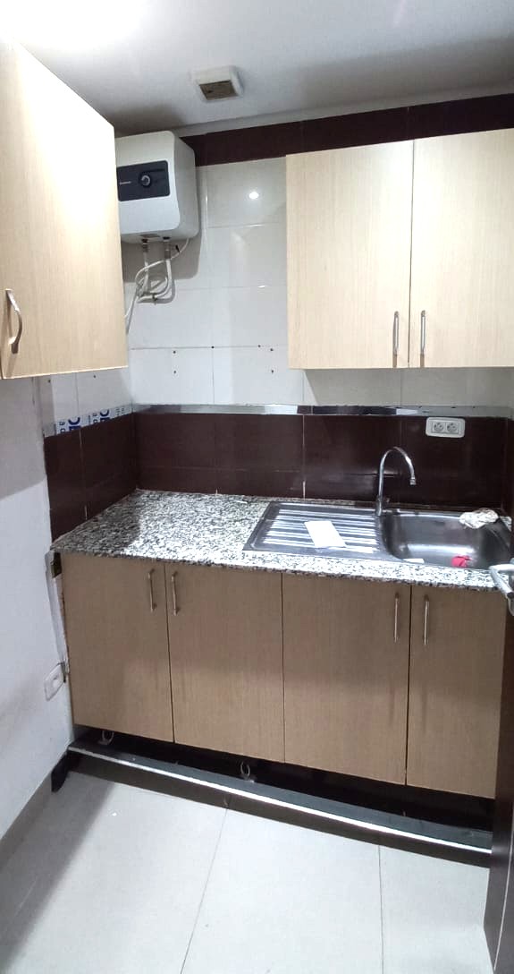 La Marsa&nbsp;Berge Du Lac&nbsp;Bureaux & Commerces&nbsp;Bureau&nbsp;Un bureau a5 de 160m2 au lac 2