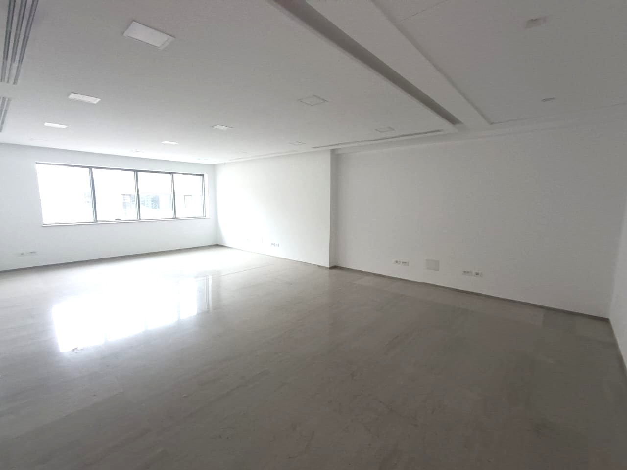 Bureaux & Commerces Bureau