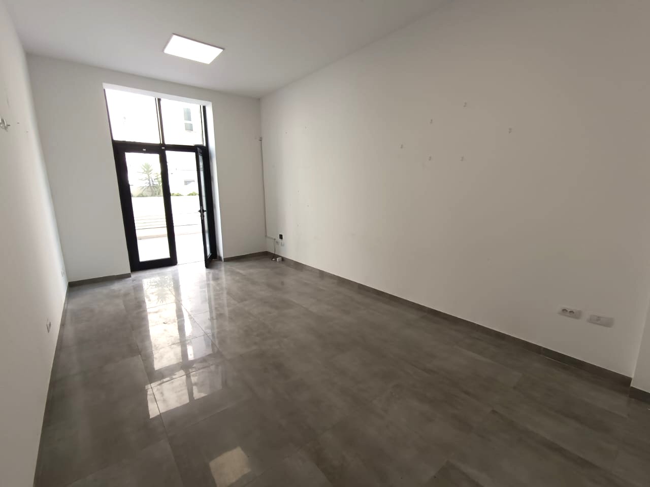 Bureaux & Commerces Bureau