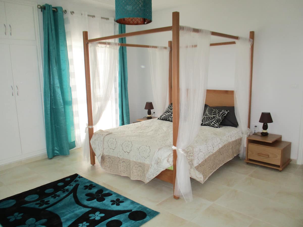 Akouda&nbsp;Chatt Meriem&nbsp;Location&nbsp;Appart. 3 pi�ces&nbsp;Standing  s2 spacieux vue mer