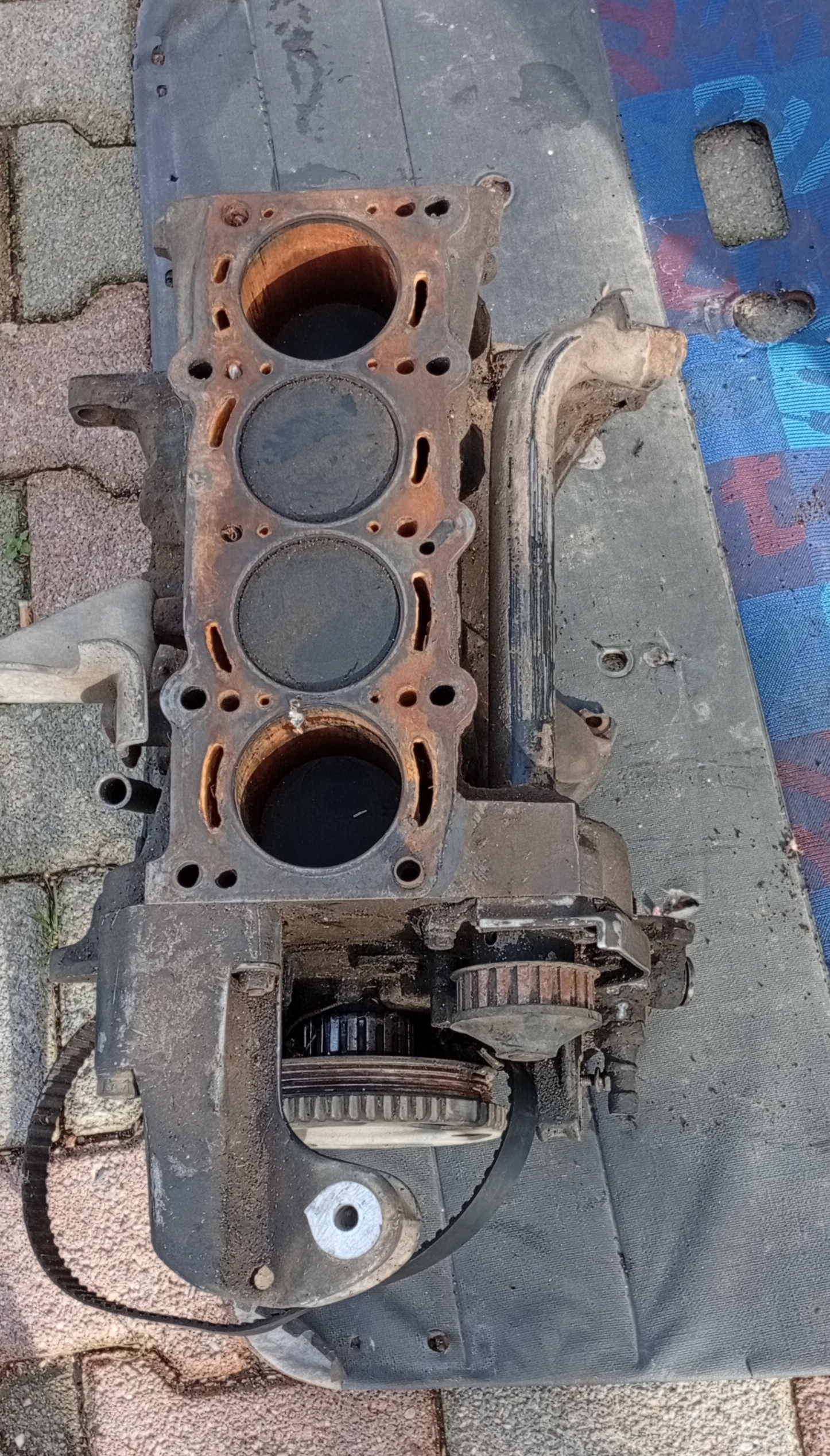 Beja Nord Beja Pices Dtaches Autres Pices Auto Culasse bloc carburateur bobine fiat punto 1