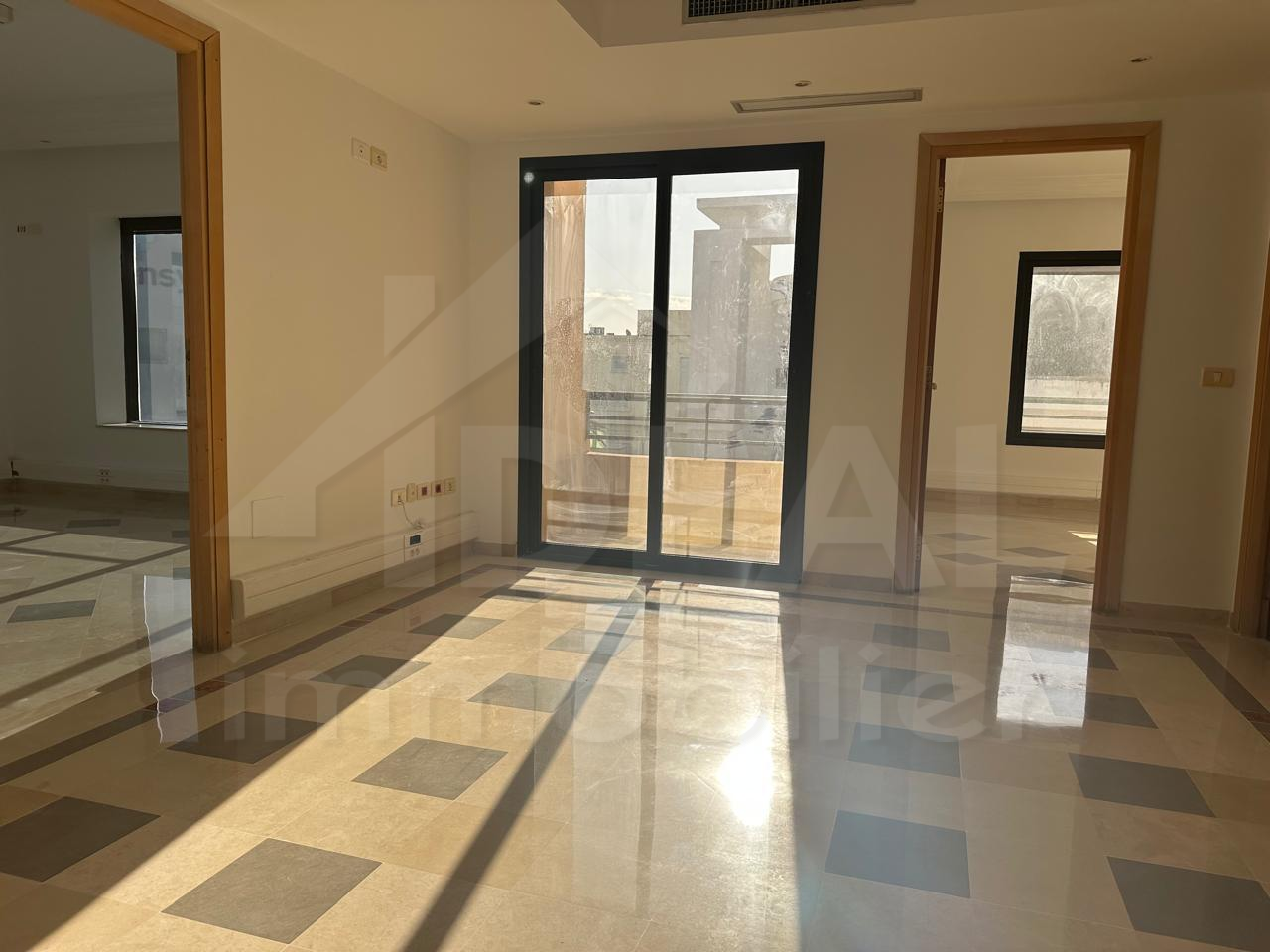 Bureaux & Commerces Bureau