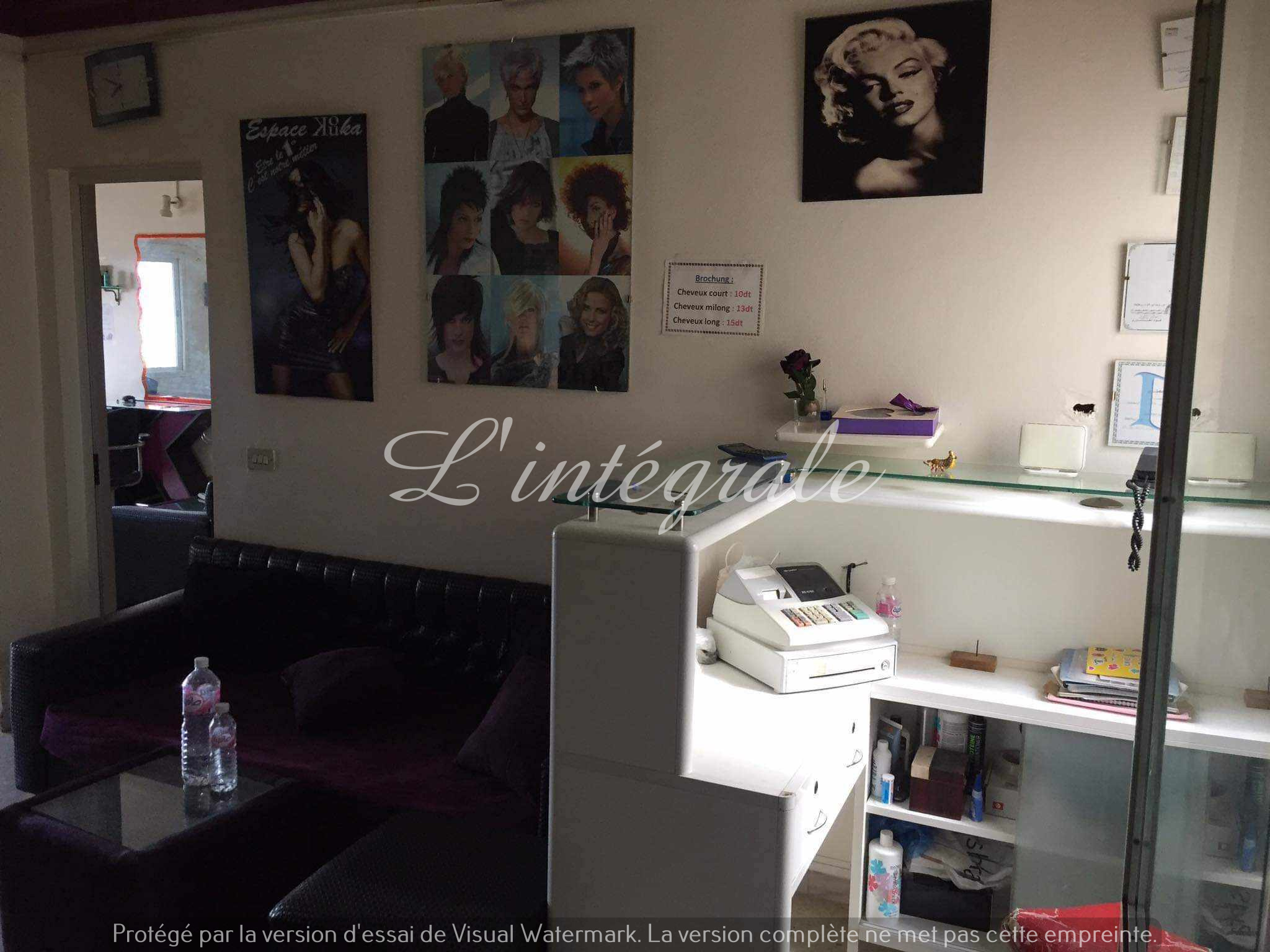 Ariana Ville Cite Ennasr 2 Bureaux & Commerces Fond de Commerce Centre de coiffure et esthtique
