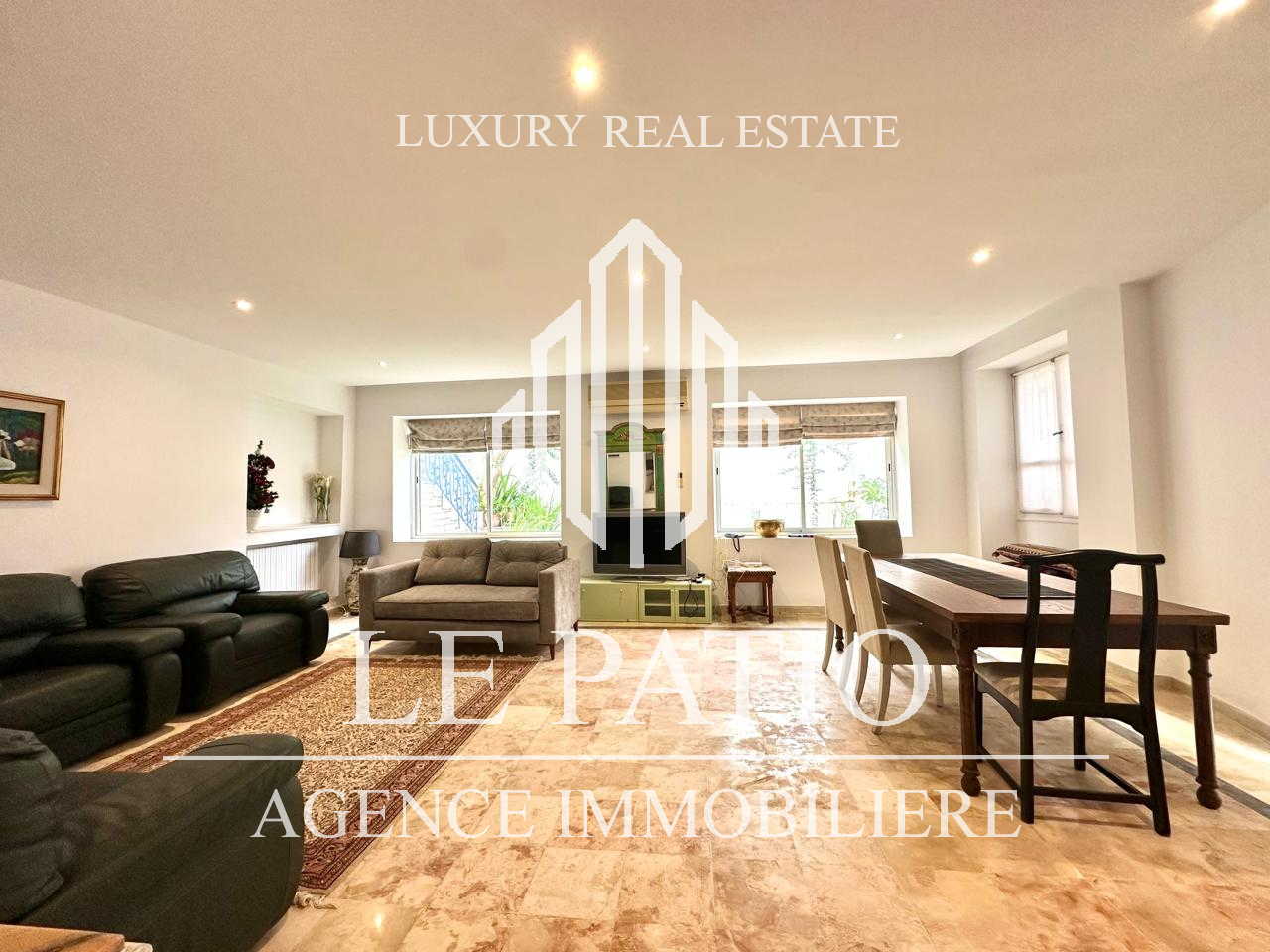 La Marsa Gammart Location Appart. 3 pices Rez de jardin meubl s2 avec chambre de service