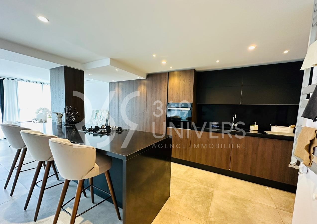 La Marsa&nbsp;Gammart&nbsp;Vente&nbsp;Maisons&nbsp;Triplex avec piscine � gammarth ref sh015