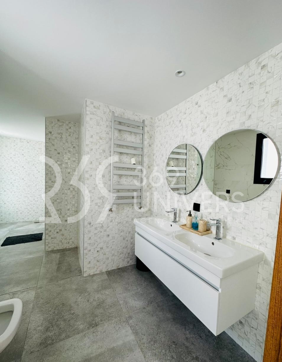 La Marsa&nbsp;Gammart&nbsp;Vente&nbsp;Maisons&nbsp;Triplex avec piscine � gammarth ref sh015