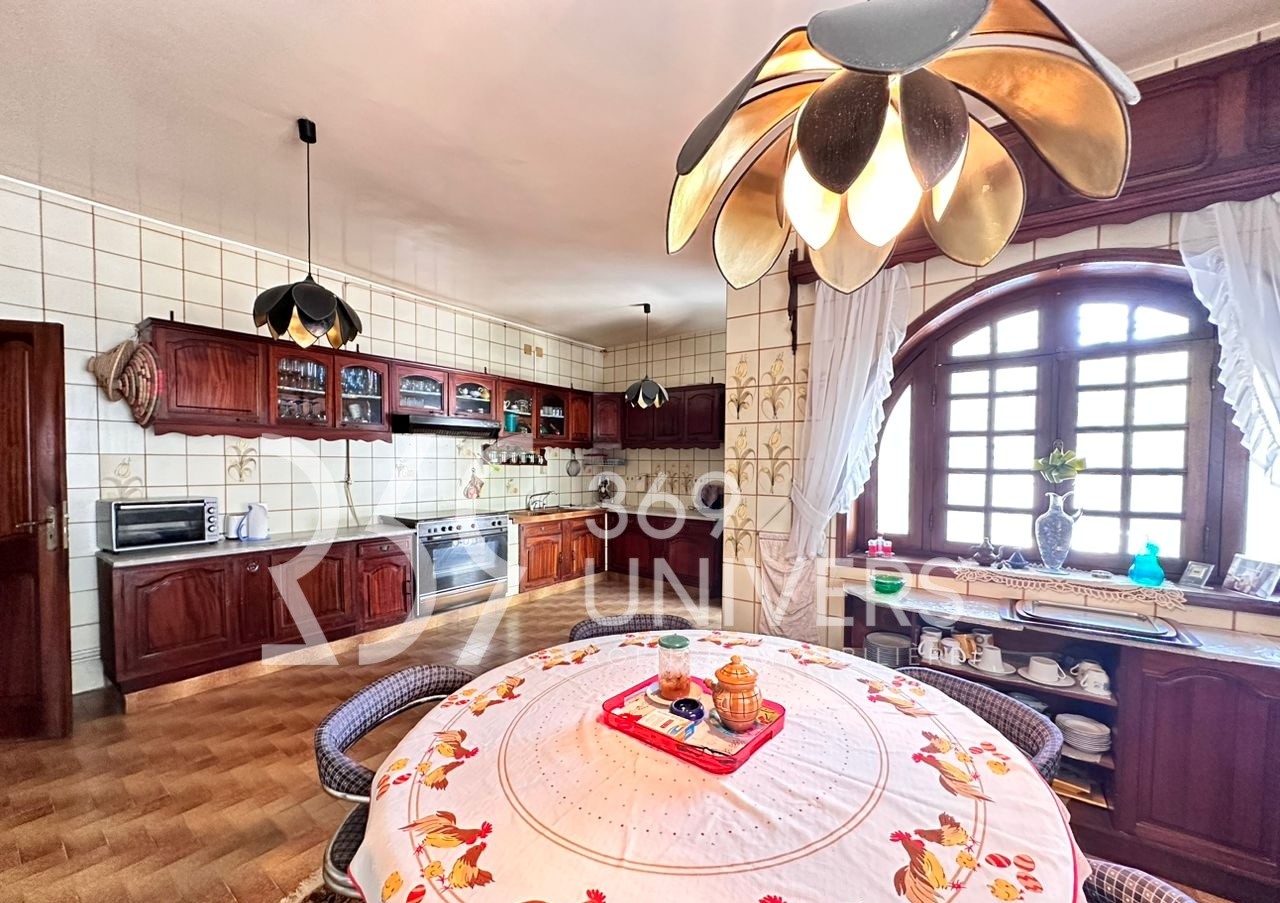 La Marsa&nbsp;Gammart&nbsp;Vente&nbsp;Maisons&nbsp;Villa avec jardin � gammarth ref sh018