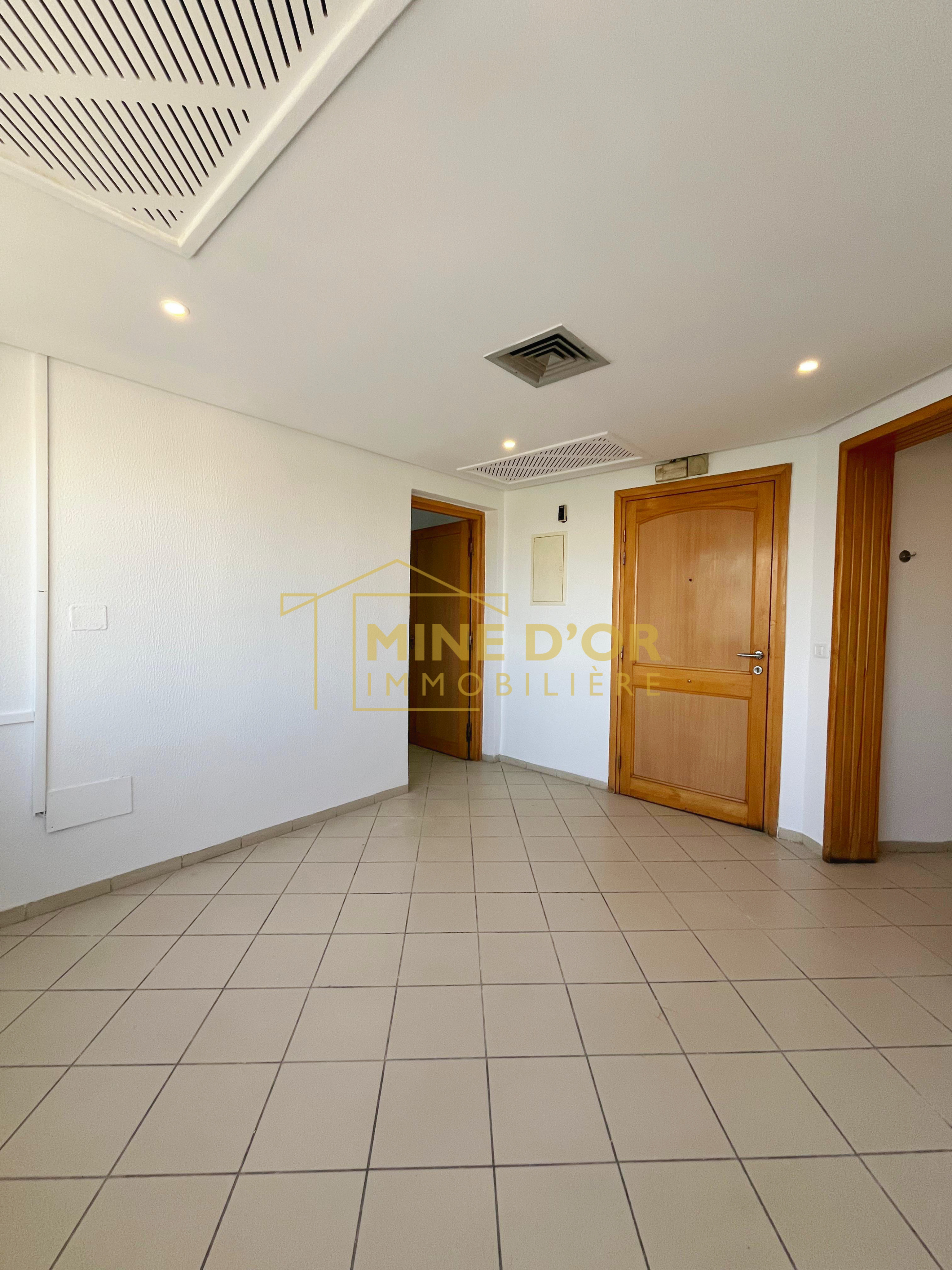 Bab Bhar Montplaisir Bureaux & Commerces Bureau Beau bureau h3  monplaisir