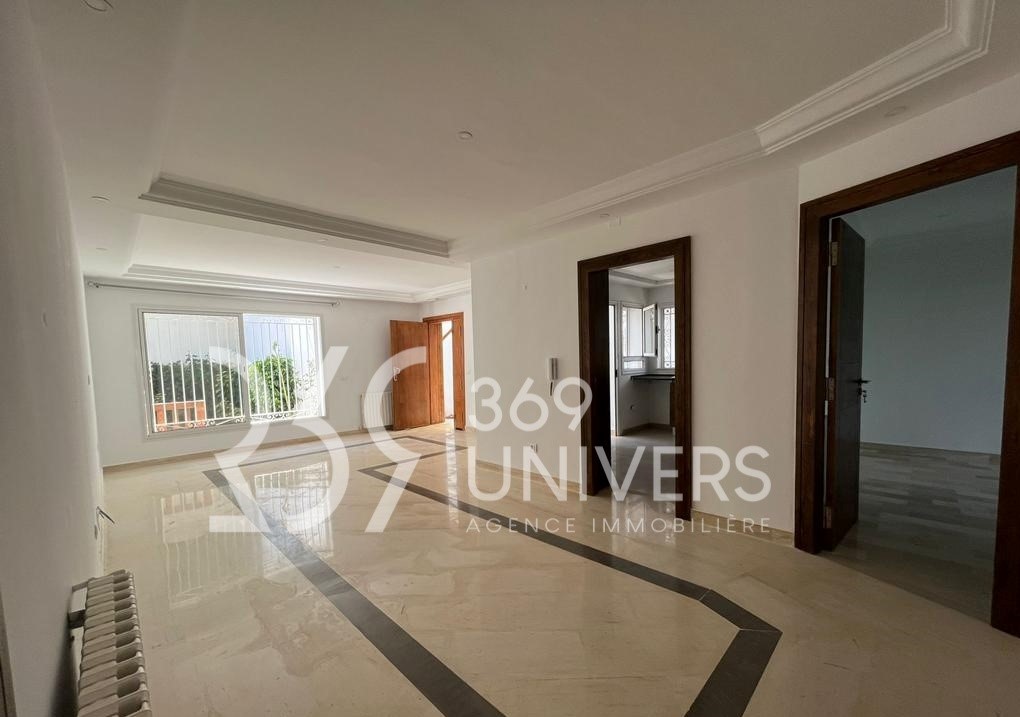 Carthage Sidi Bousaid Location Appart. 2 pices Appartement avec jardin  sidi bousaid ref ra037