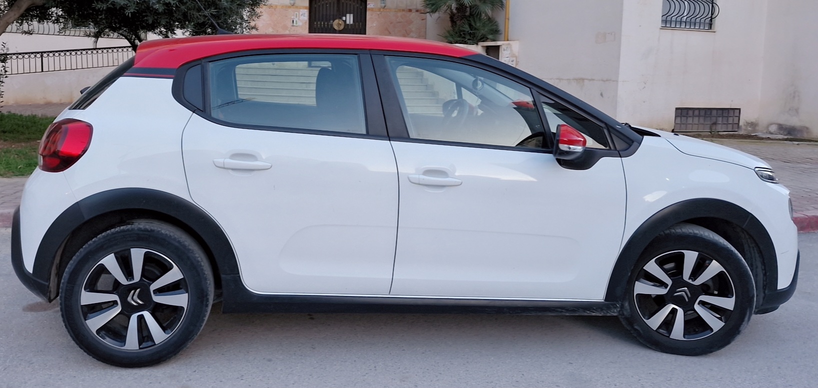 Ain Zaghouan Ain Zaghouan Citroen C3 Une belle citroen c3