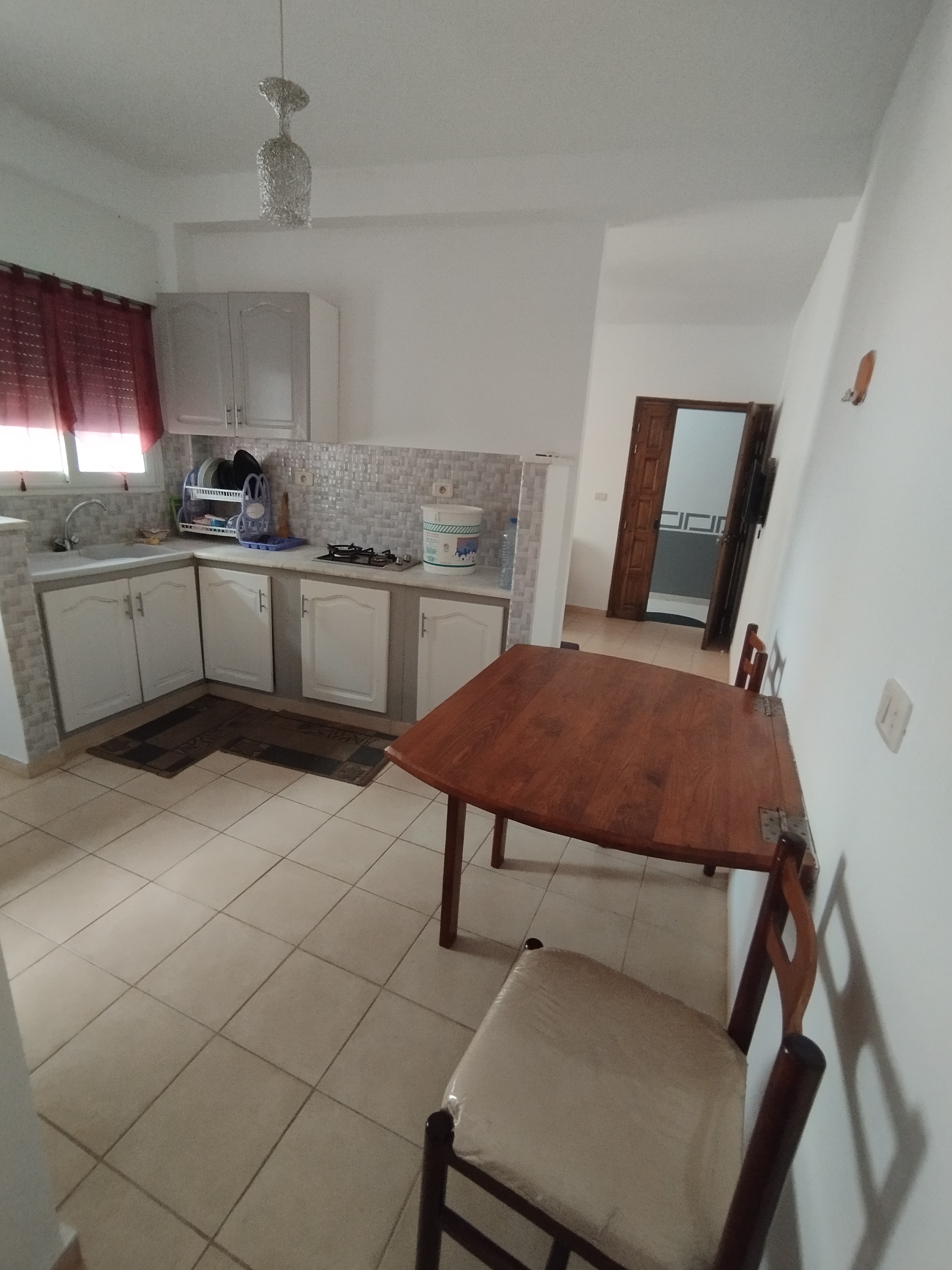 Beja Nord Cite Ain Bazaz Location Appart. 2 pices Appartement s plus 1 richement meubl