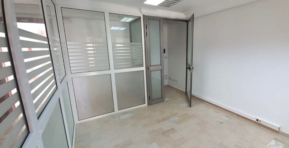 Bureaux & Commerces Bureau