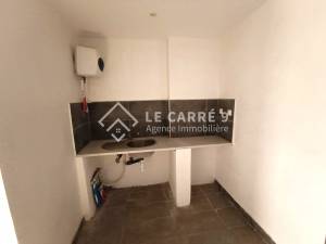 La Marsa Berge Du Lac Location Appart. 1 pice Un local commercial de 232m2 au lac 2