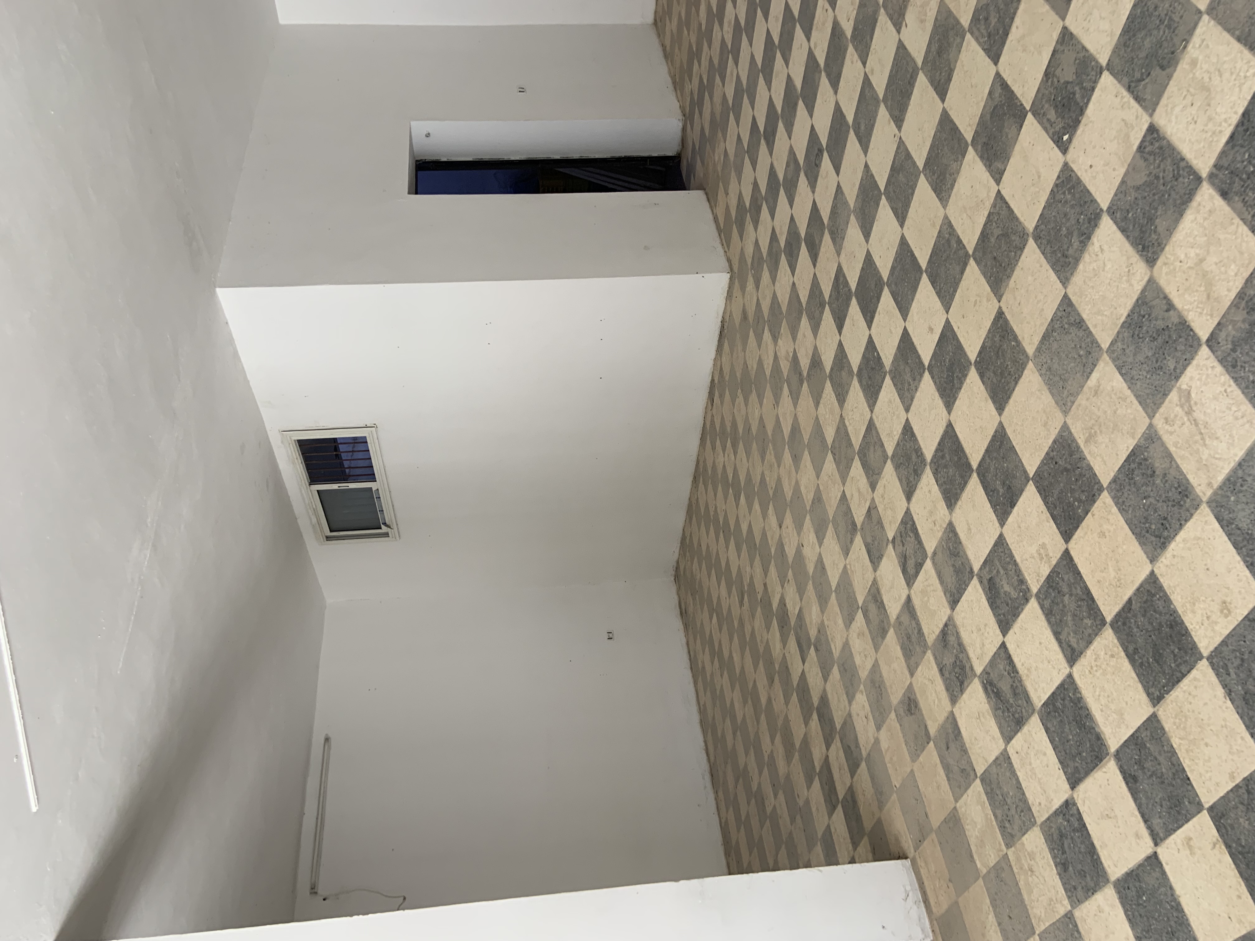Korba Korba Hached Location Surfaces 3 locaux commercial bien amnag