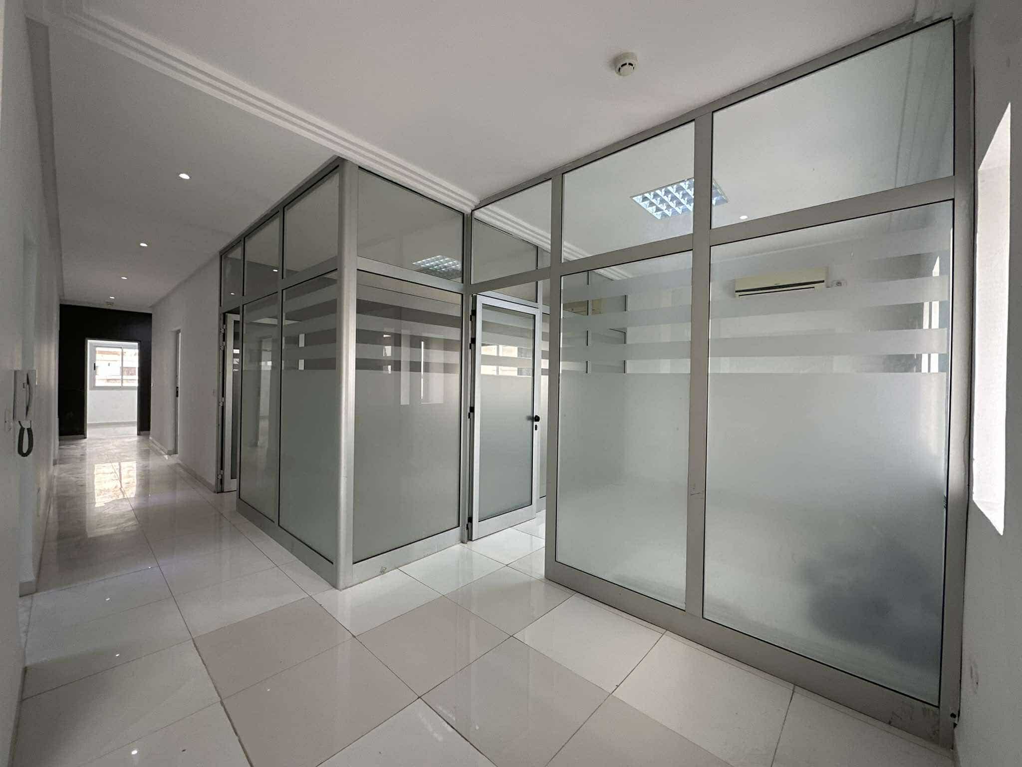 Ariana Ville El Menzah 5 Bureaux & Commerces Bureau Bureau a6 200m haut standing  menzah 5