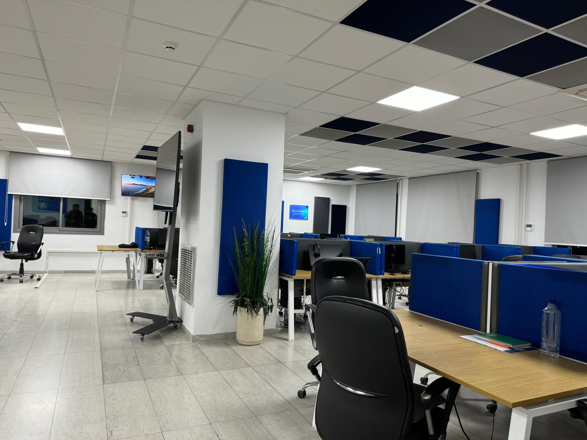 El Kram Le Kram Bureaux & Commerces Bureau Super bureau 1410 m2 au lac 3 kram