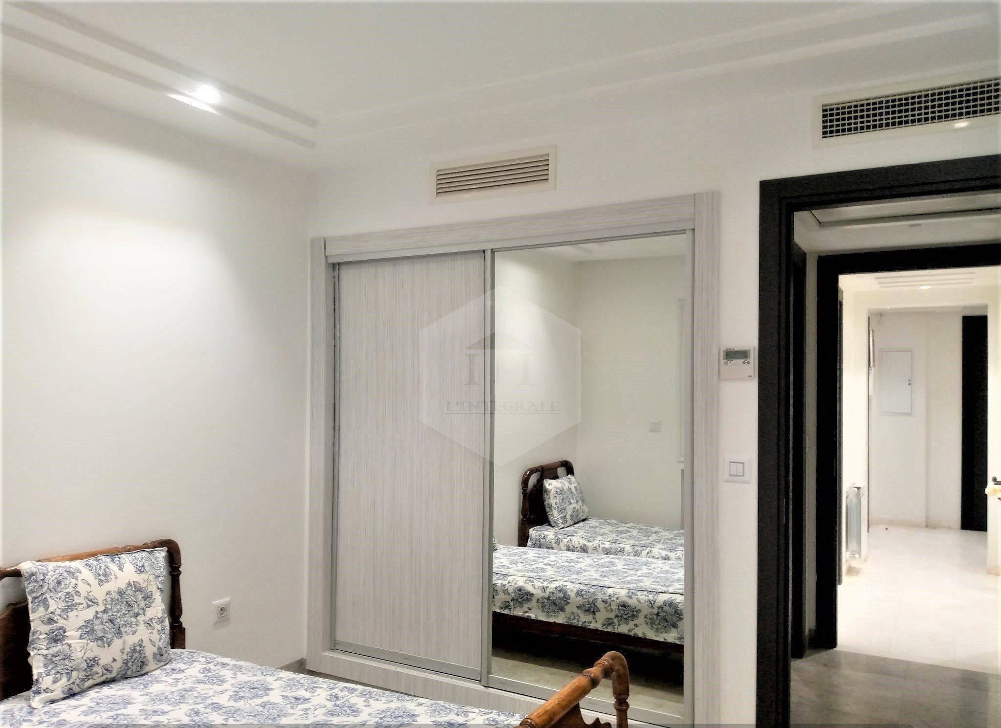 Ariana Ville&nbsp;Cite Ennasr 2&nbsp;Location&nbsp;Appart. 3 pi�ces&nbsp;S2 meubl� tr�s haut standing � cite ennars 2