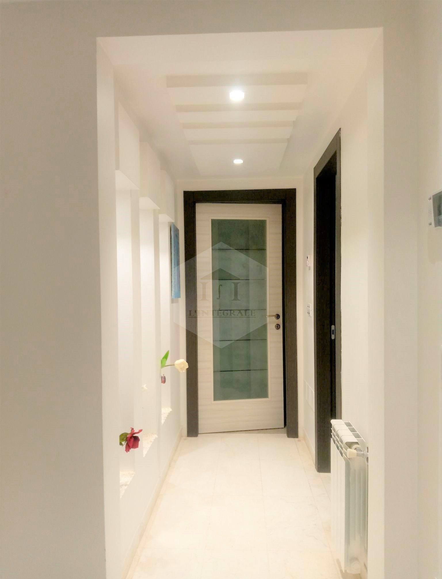 Ariana Ville&nbsp;Cite Ennasr 2&nbsp;Location&nbsp;Appart. 3 pi�ces&nbsp;S2 meubl� tr�s haut standing � cite ennars 2