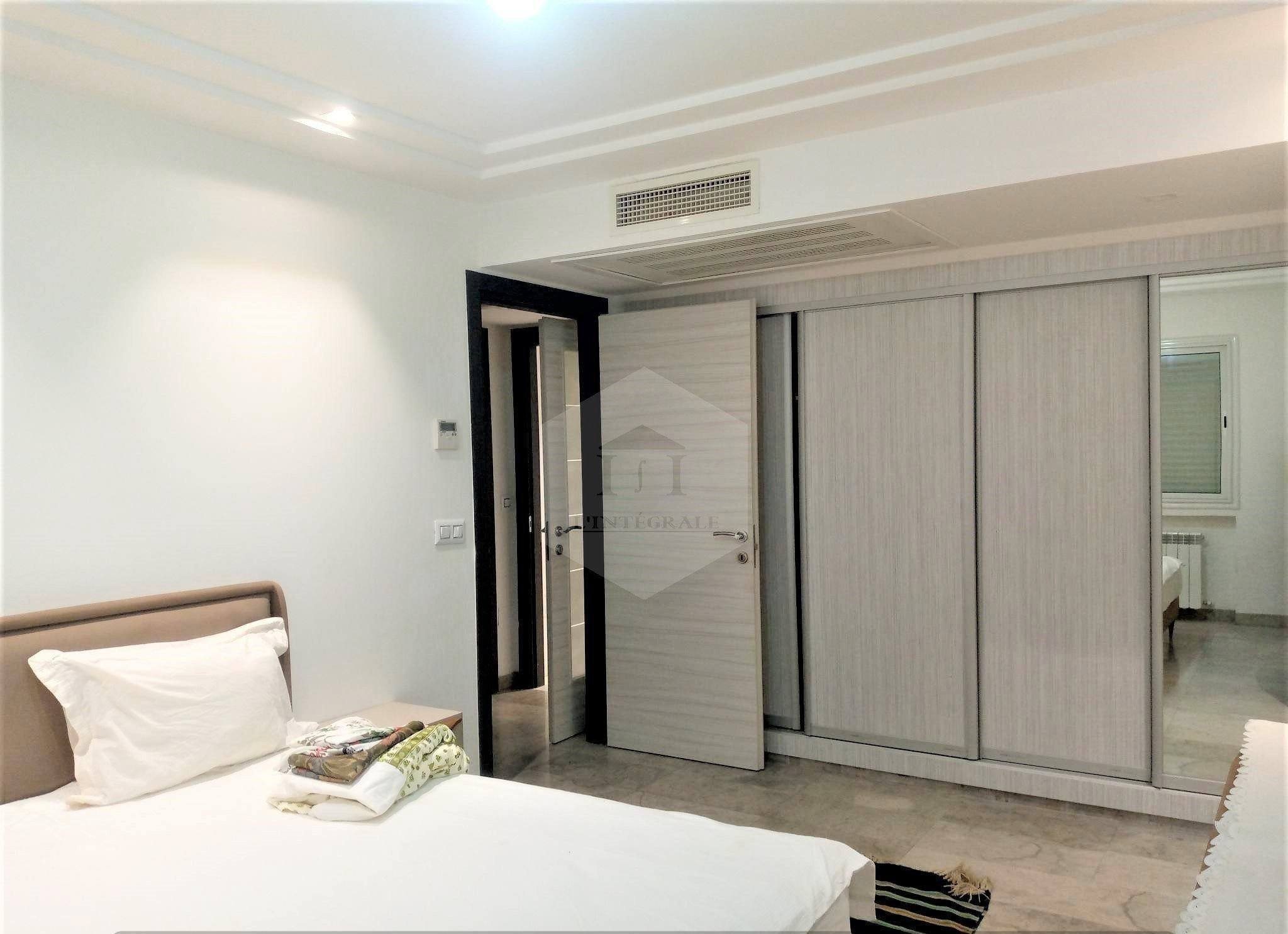 Ariana Ville&nbsp;Cite Ennasr 2&nbsp;Location&nbsp;Appart. 3 pi�ces&nbsp;S2 meubl� tr�s haut standing � cite ennars 2