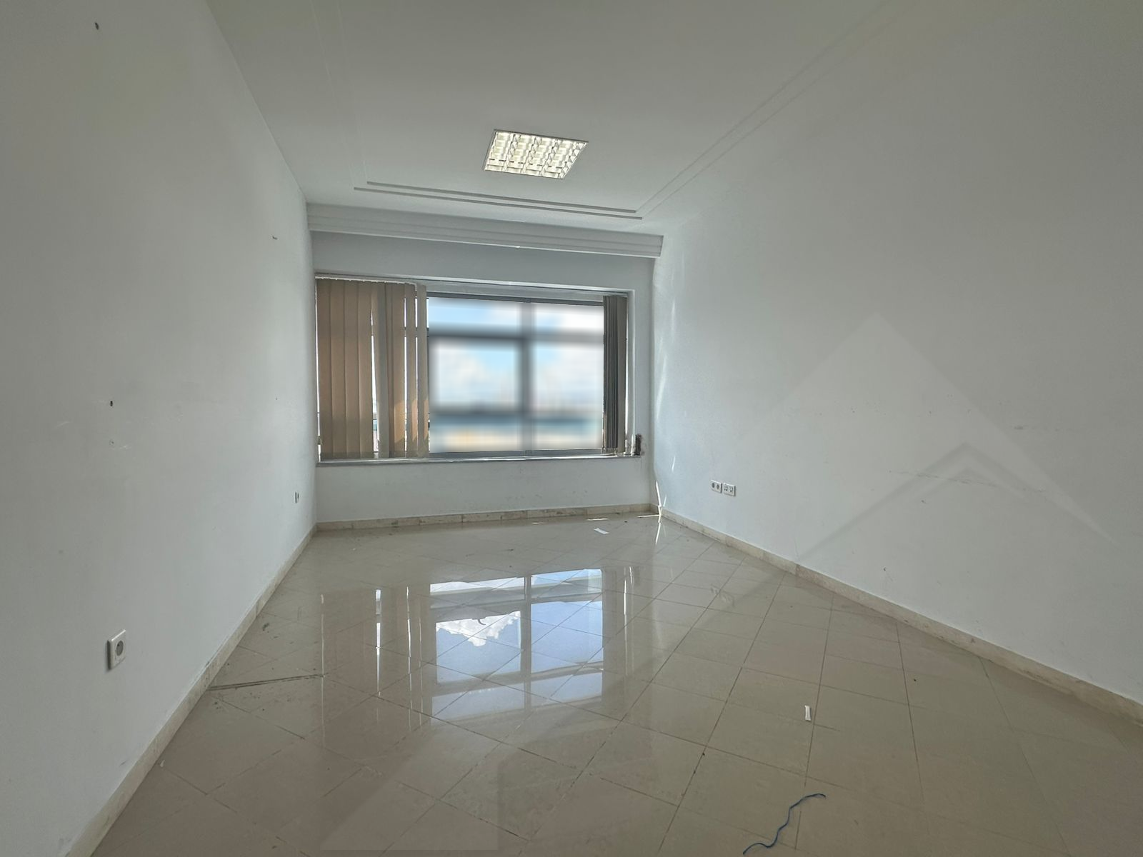 La Marsa&nbsp;Berge Du Lac&nbsp;Bureaux & Commerces&nbsp;Bureau&nbsp;Al bureau 157m2 lac1