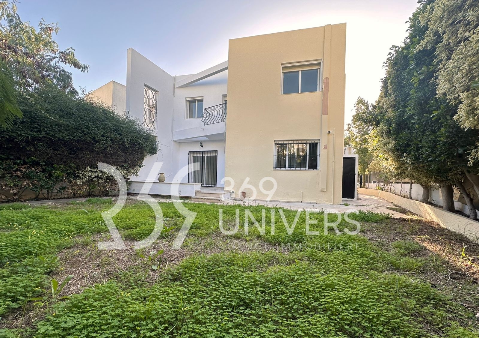 Location Duplex