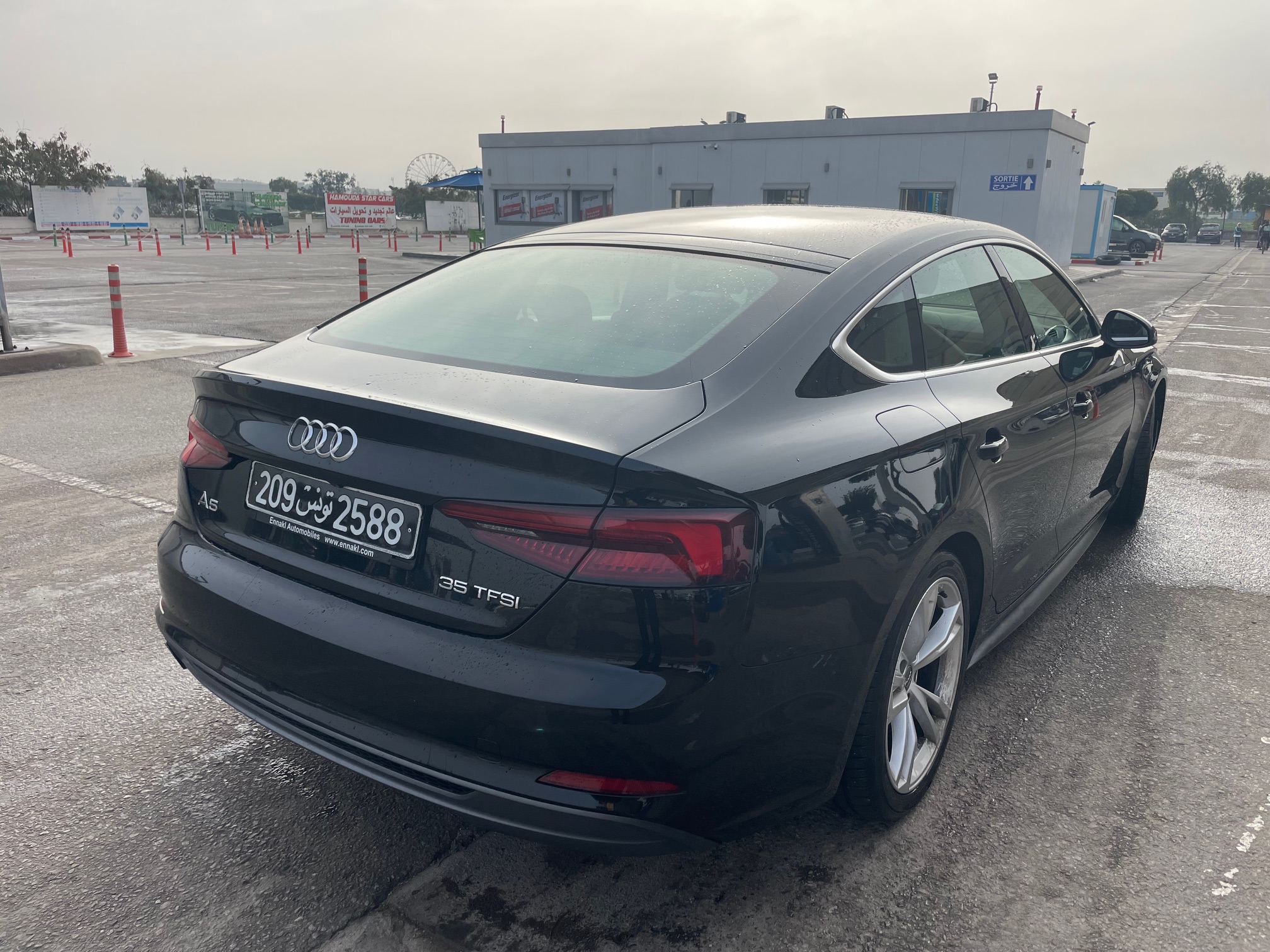El Menzah El Manar 2 Audi A5 Veente audi a5 sport back s line