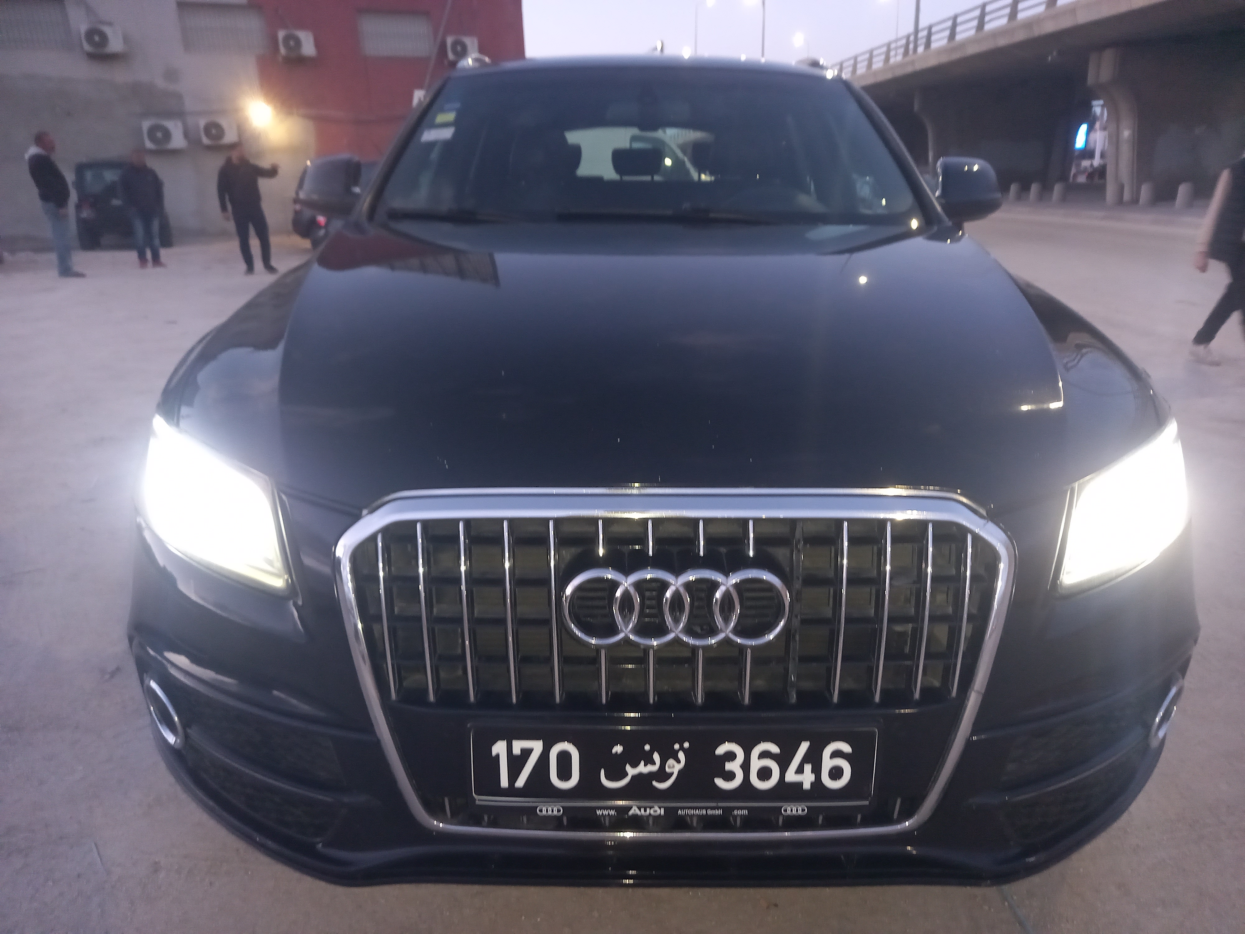 La Marsa Cite Bhar Lazreg Audi Q5 Voiture presque neuve
