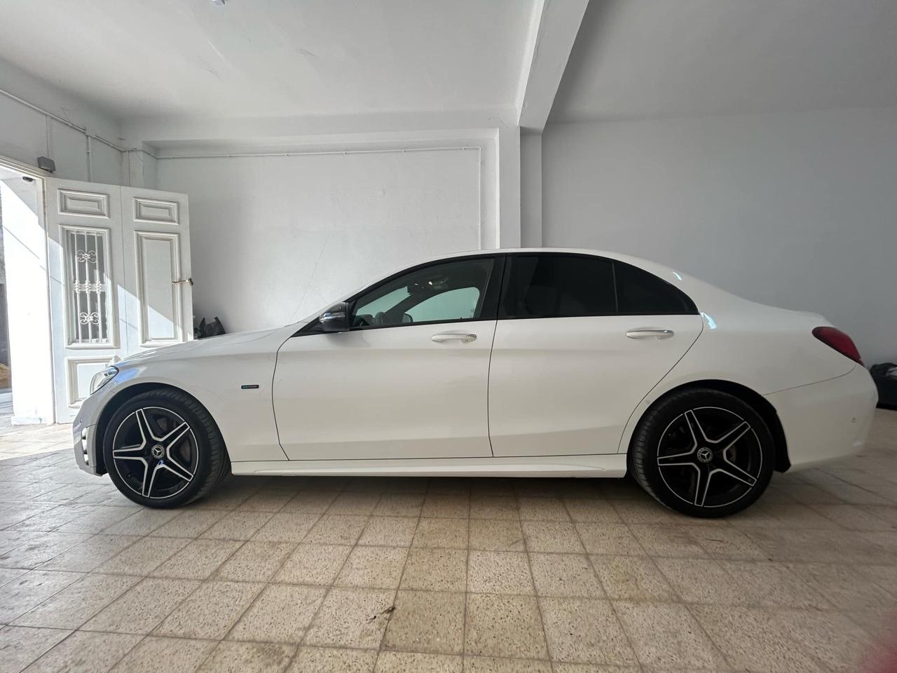 Mercedes C
