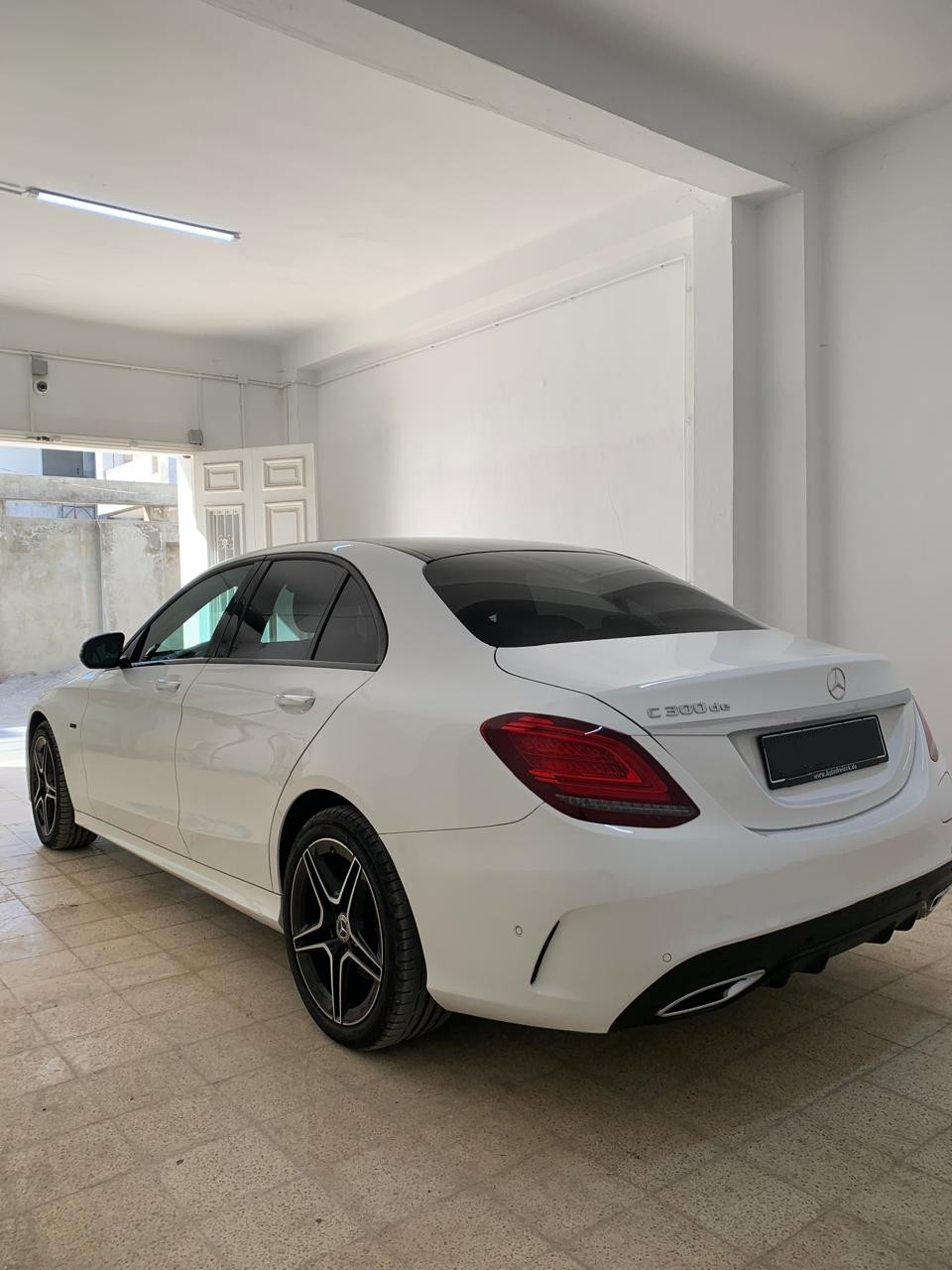 Ksar Helal Ksar Helal Mercedes C Mercedes benz allemagne c 300 de