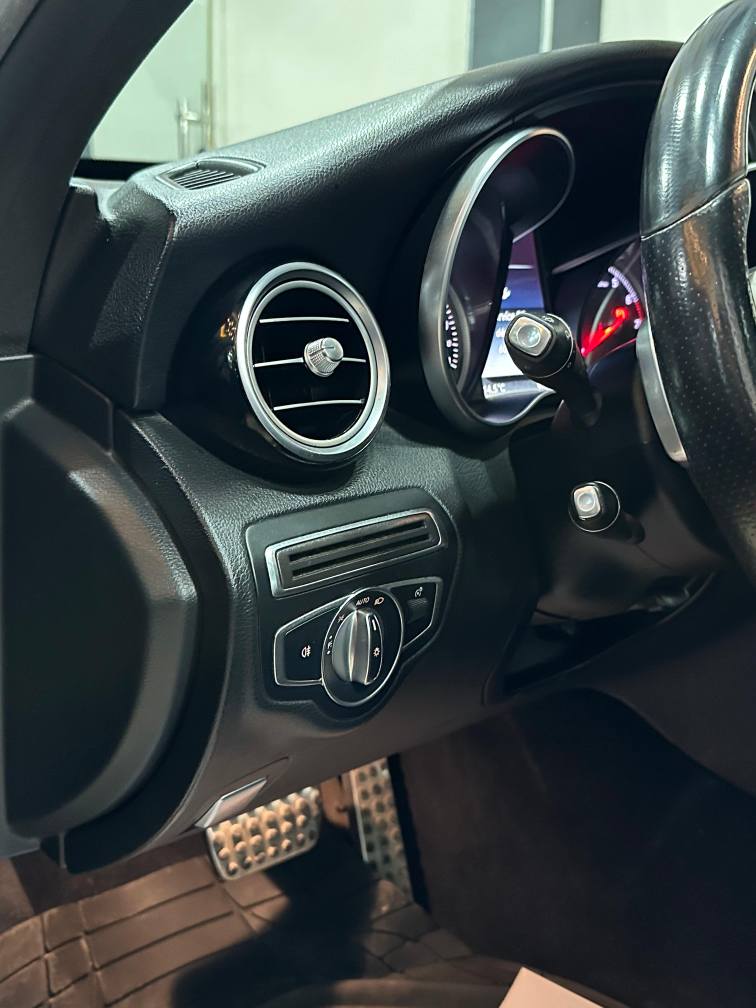 Mercedes C