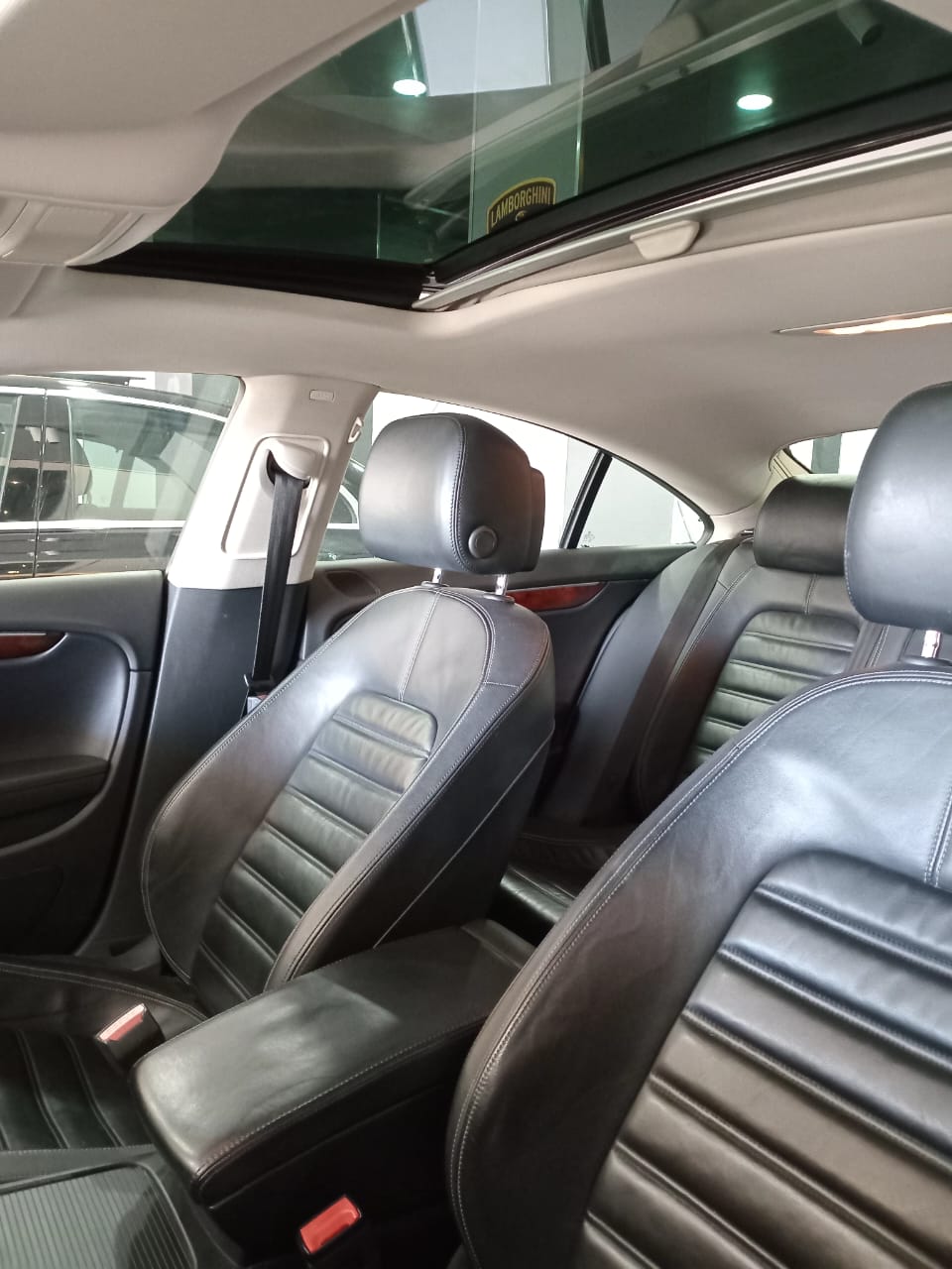 Volkswagen Passat