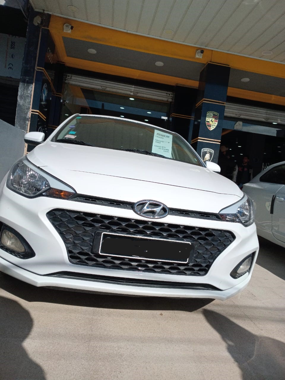 Oued Ellil Oued Ellil Hyundai Autre Modle Hyundai i20