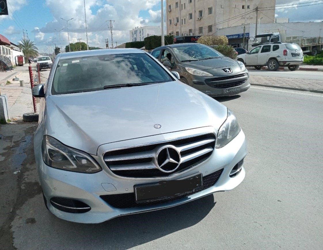 Mercedes 200