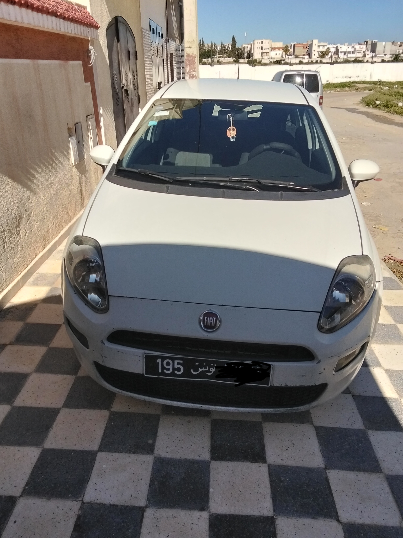 Sousse Riadh Sousse Riadh Fiat Punto Fiat punto pop