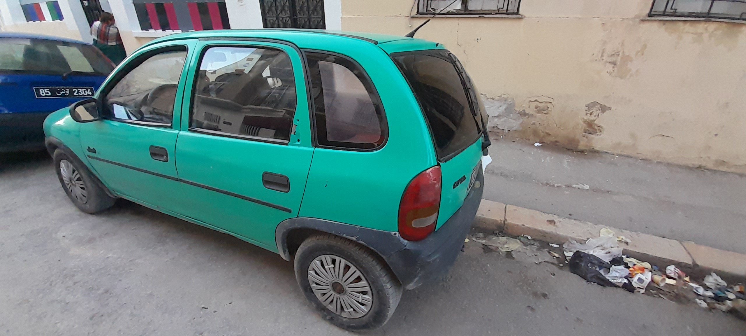 El Omrane El Omrane Opel Corsa Particulier