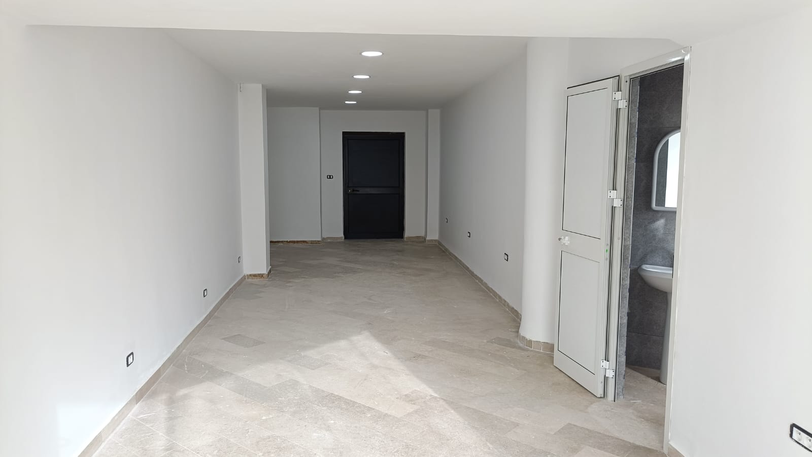 Bureaux & Commerces Bureau