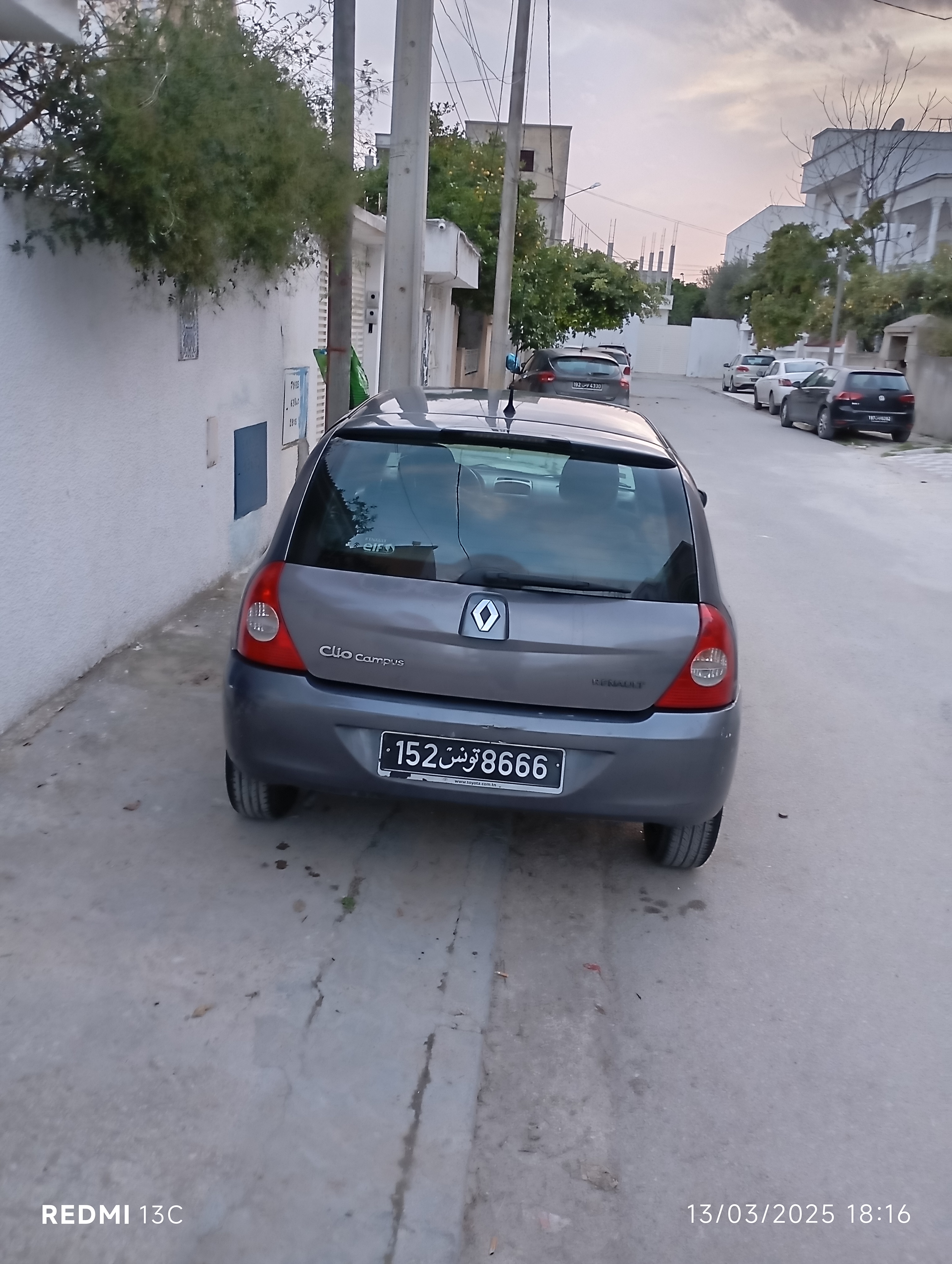 Carthage Cartage Byrsa Renault Clio Clio campus import trs propre