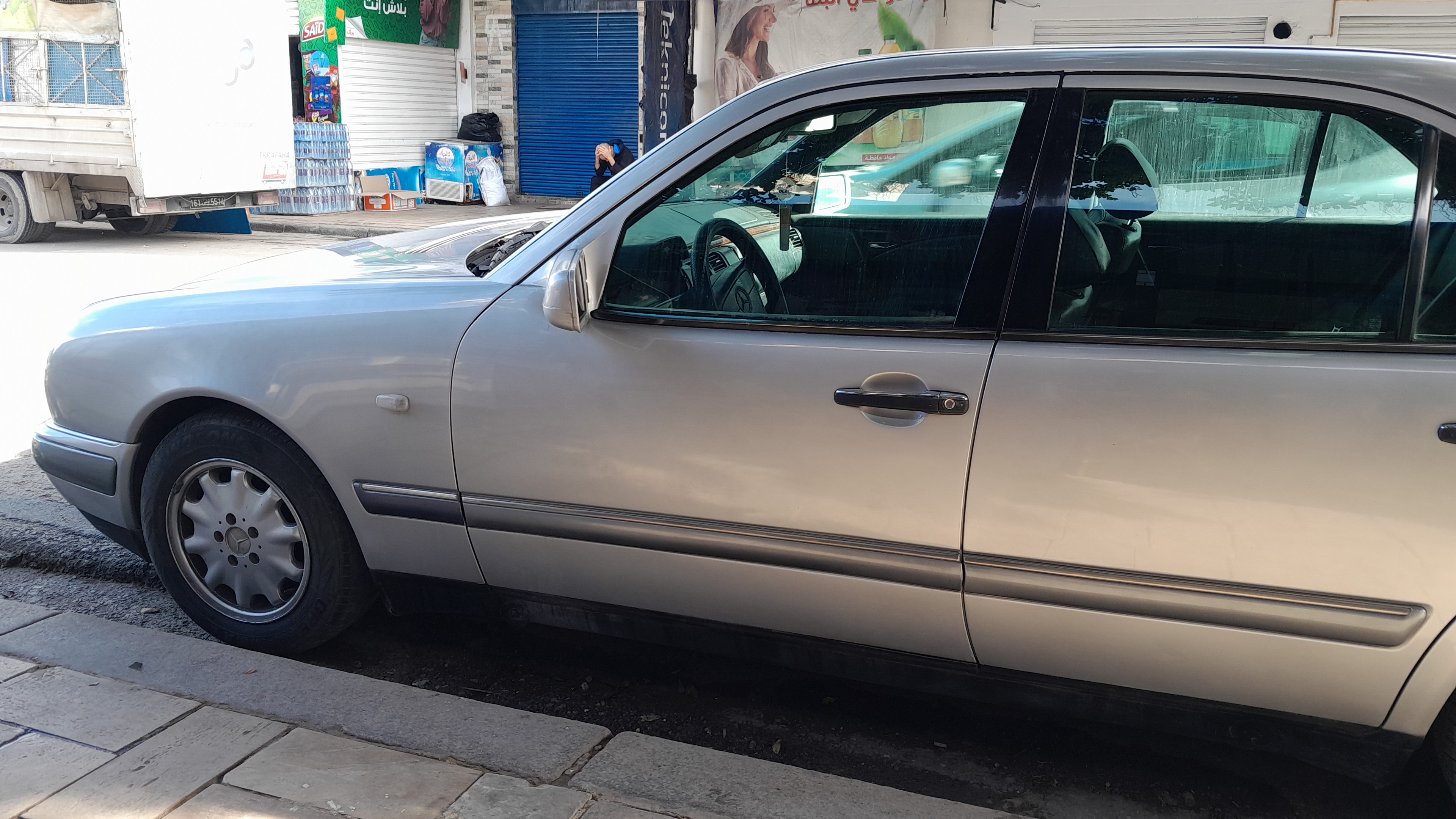 Mercedes E
