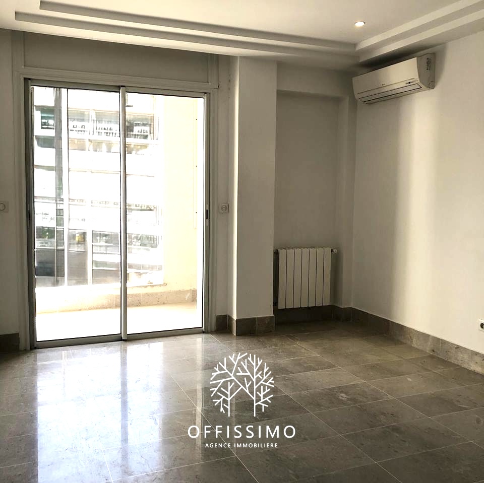 La Marsa Berge Du Lac Vente Appart. 2 pices S2 haut standing appartement 500m du lac