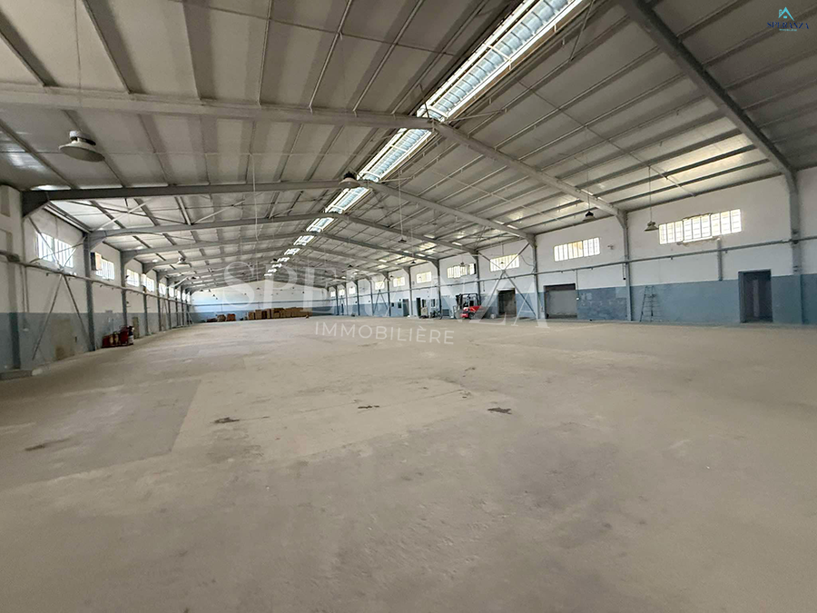 Nabeul&nbsp;Nabeul&nbsp;Location&nbsp;Autre&nbsp;Local commerciale le p�le