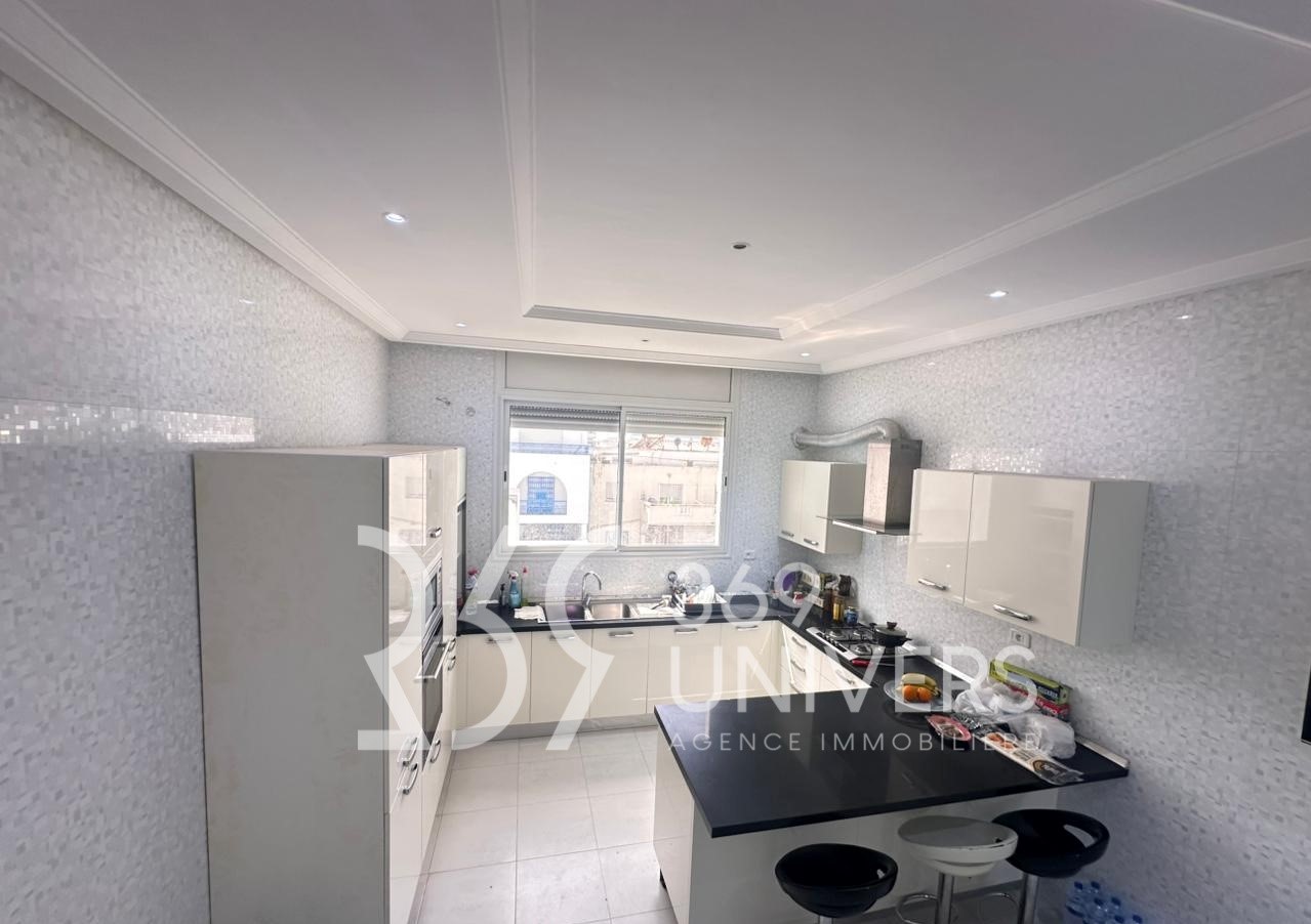 La Marsa&nbsp;Marsa Safsaf&nbsp;Location&nbsp;Appart. 3 pi�ces&nbsp;Etage avec vue sur mer � la marsa ref ra130